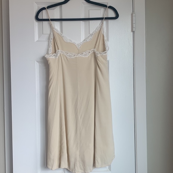 Wilfred Cream Leibniz Lace Trim Slip Dress - Picture 3 of 5
